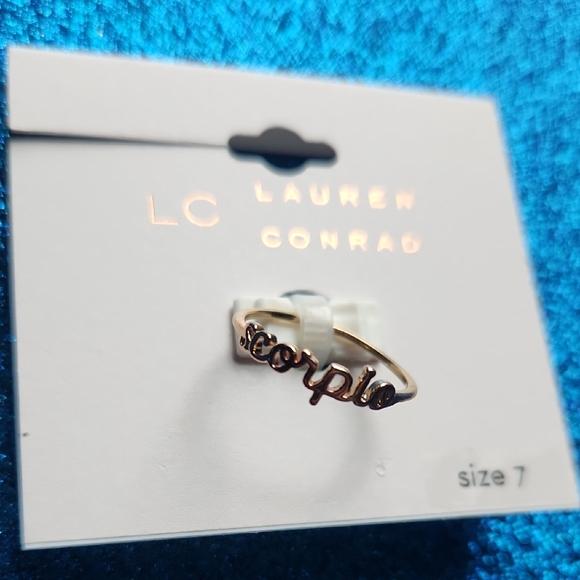 LC Lauren Conrad Jewelry - LC Lauren Conrad Gold Scorpio Zodiac Ring NwT